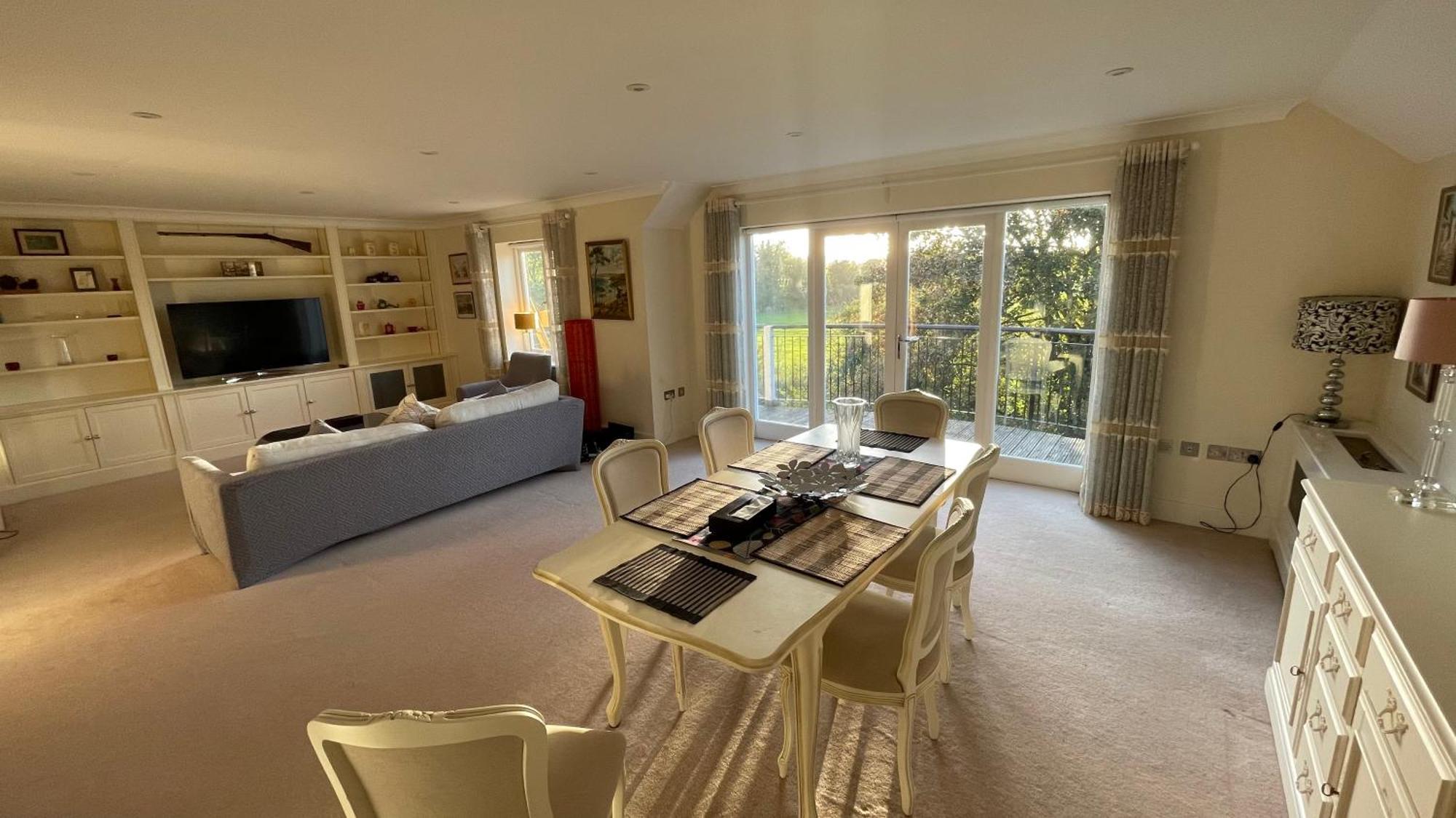 Top Floor En-Suite Double Bedrooms With Great View Of Windsor Castle & Free Parking Esterno foto