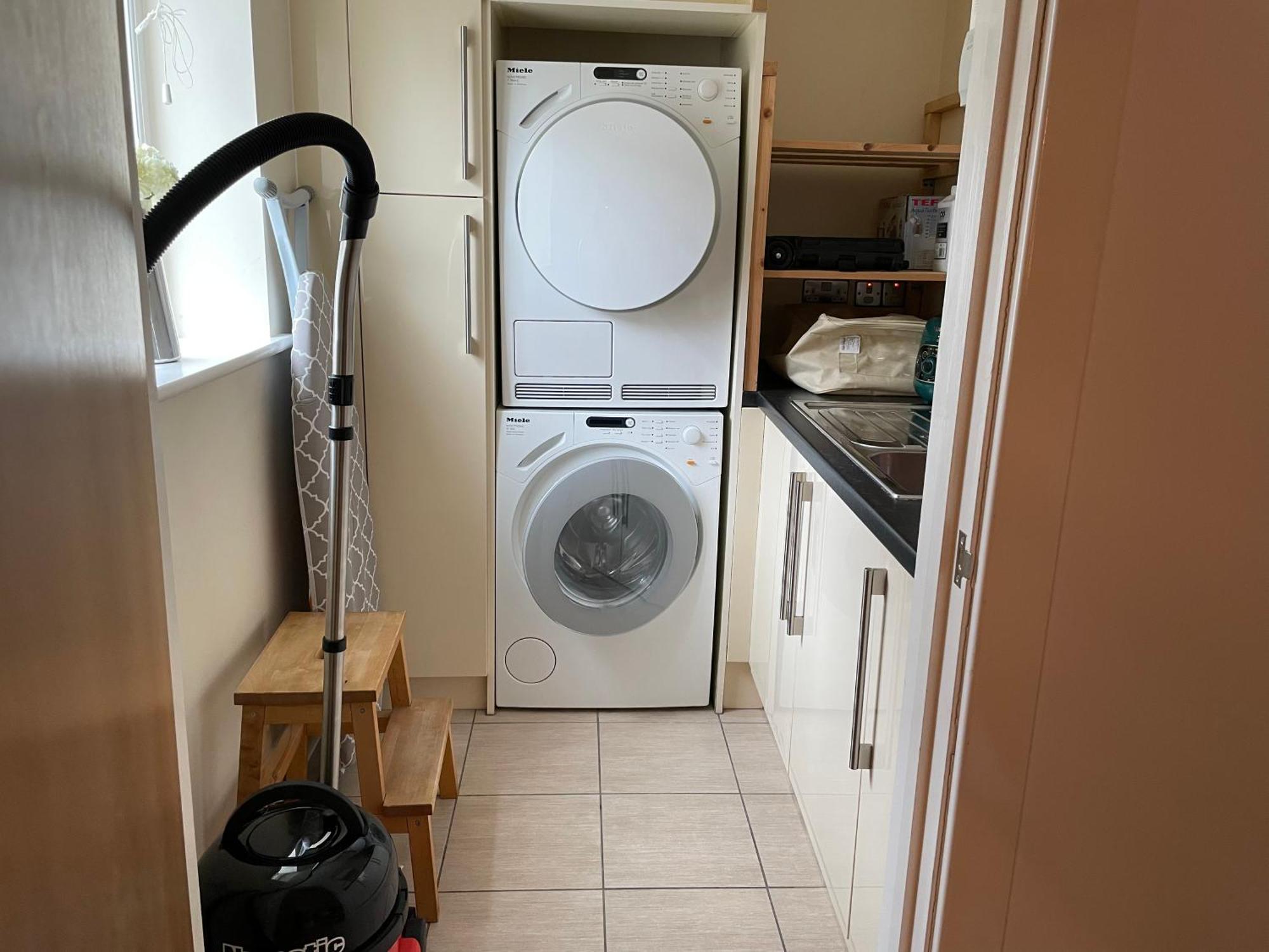 Top Floor En-Suite Double Bedrooms With Great View Of Windsor Castle & Free Parking Esterno foto