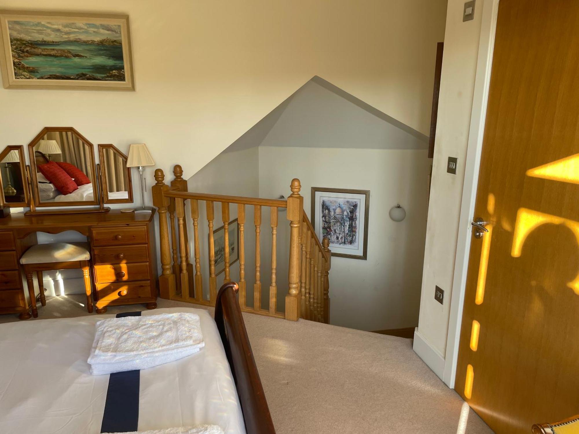 Top Floor En-Suite Double Bedrooms With Great View Of Windsor Castle & Free Parking Esterno foto